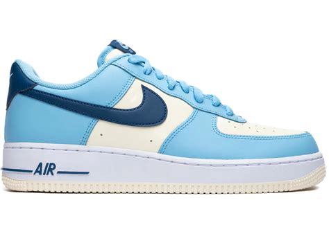 Nike Air Force 1 Low '07 Aquarius Blue Coconut Milk 